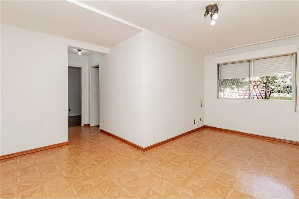 Foto 1 de Apartamento com 2 quartos à venda, 55m2 em Santo Antônio, Porto Alegre - RS