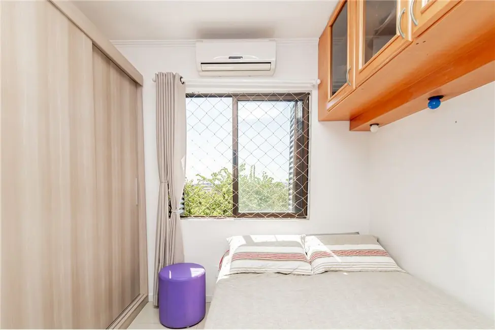 Foto 8 de Apartamento com 3 quartos à venda, 68m2 em Sarandi, Porto Alegre - RS