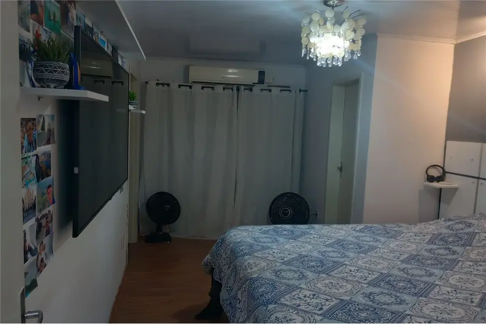 Casa com 3 quartos à venda, 140m2 em Parque Santa Fé, Porto Alegre - RS - imagem 9 Foto 9 de Casa com 3 quartos à venda, 140m2 em Parque Santa Fé, Porto Alegre - RS
