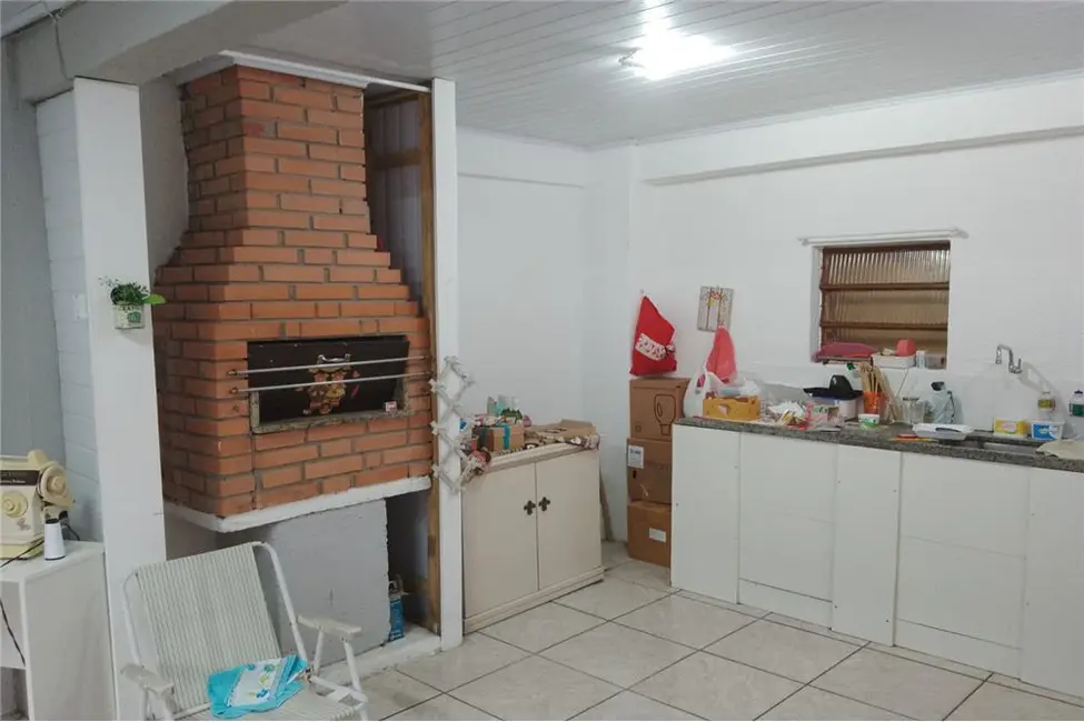 Foto 3 de Casa com 3 quartos à venda, 140m2 em Jardim Itu, Porto Alegre - RS