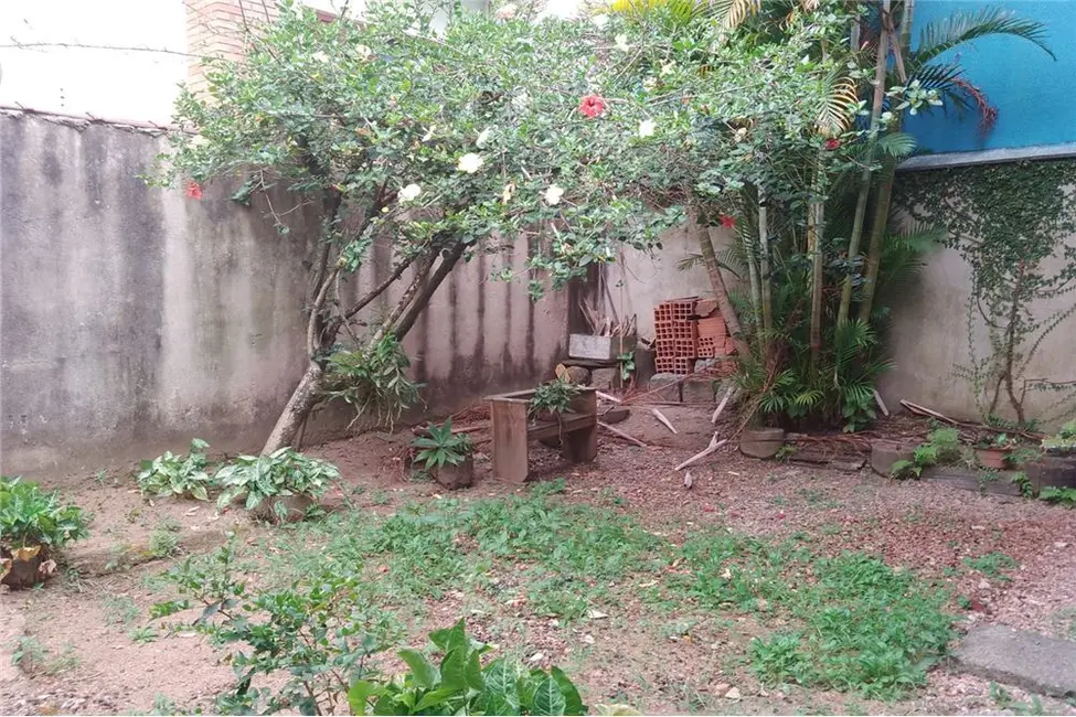 Foto 7 de Casa com 3 quartos à venda, 140m2 em Jardim Itu, Porto Alegre - RS