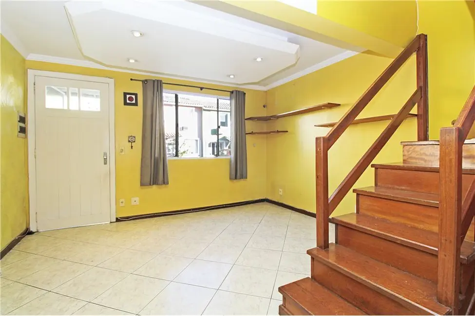 Casa com 2 quartos à venda, 72m2 em Sarandi, Porto Alegre - RS - imagem 5 Foto 5 de Casa com 2 quartos à venda, 72m2 em Sarandi, Porto Alegre - RS