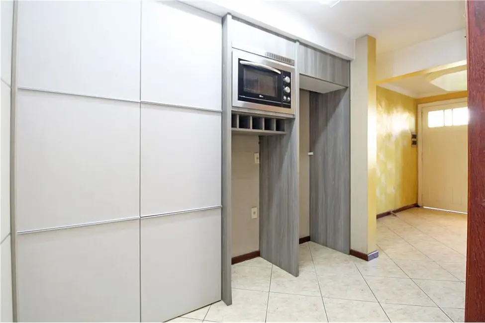 Casa com 2 quartos à venda, 72m2 em Sarandi, Porto Alegre - RS - imagem 8 Foto 8 de Casa com 2 quartos à venda, 72m2 em Sarandi, Porto Alegre - RS