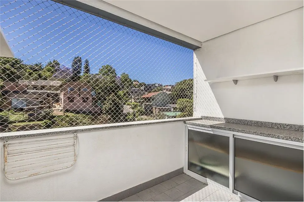 Apartamento com 2 quartos à venda, 72m2 em Teresópolis, Porto Alegre - RS - imagem 4 Foto 4 de Apartamento com 2 quartos à venda, 72m2 em Teresópolis, Porto Alegre - RS