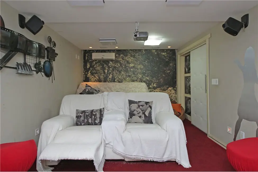 Casa com 4 quartos à venda, 380m2 em São Lucas, Viamao - RS - imagem 8 Foto 8 de Casa com 4 quartos à venda, 380m2 em São Lucas, Viamao - RS