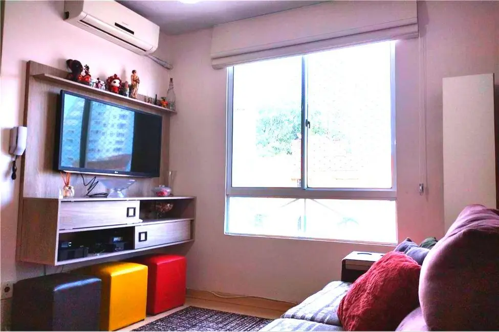 Apartamento com 3 quartos à venda, 51m2 em Mário Quintana, Porto Alegre - RS - imagem 2 Foto 2 de Apartamento com 3 quartos à venda, 51m2 em Mário Quintana, Porto Alegre - RS