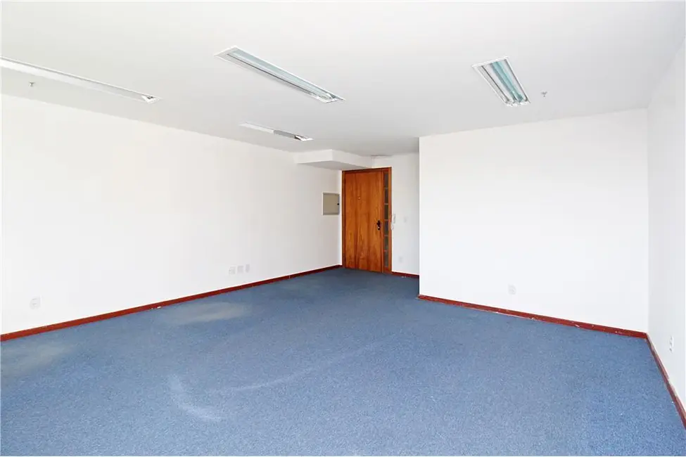 Foto 4 de Sala Comercial à venda, 33m2 em Centro Histórico, Porto Alegre - RS