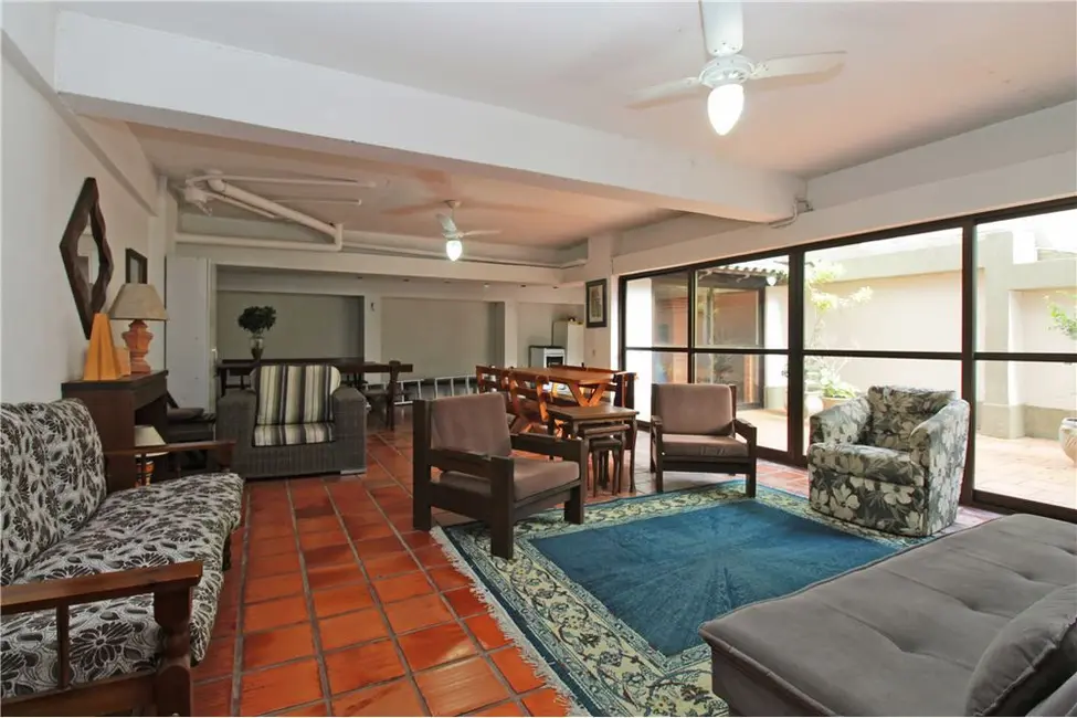 Apartamento com 2 quartos à venda, 82m2 em Menino Deus, Porto Alegre - RS - imagem 6 Foto 6 de Apartamento com 2 quartos à venda, 82m2 em Menino Deus, Porto Alegre - RS