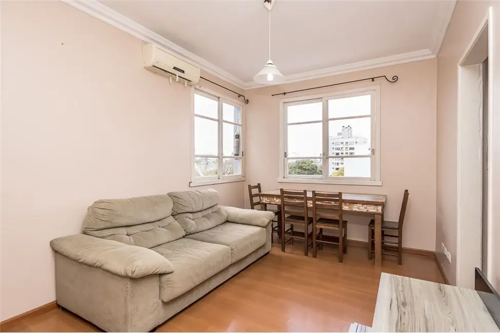 Foto 9 de Apartamento com 2 quartos à venda, 76m2 em Santana, Porto Alegre - RS