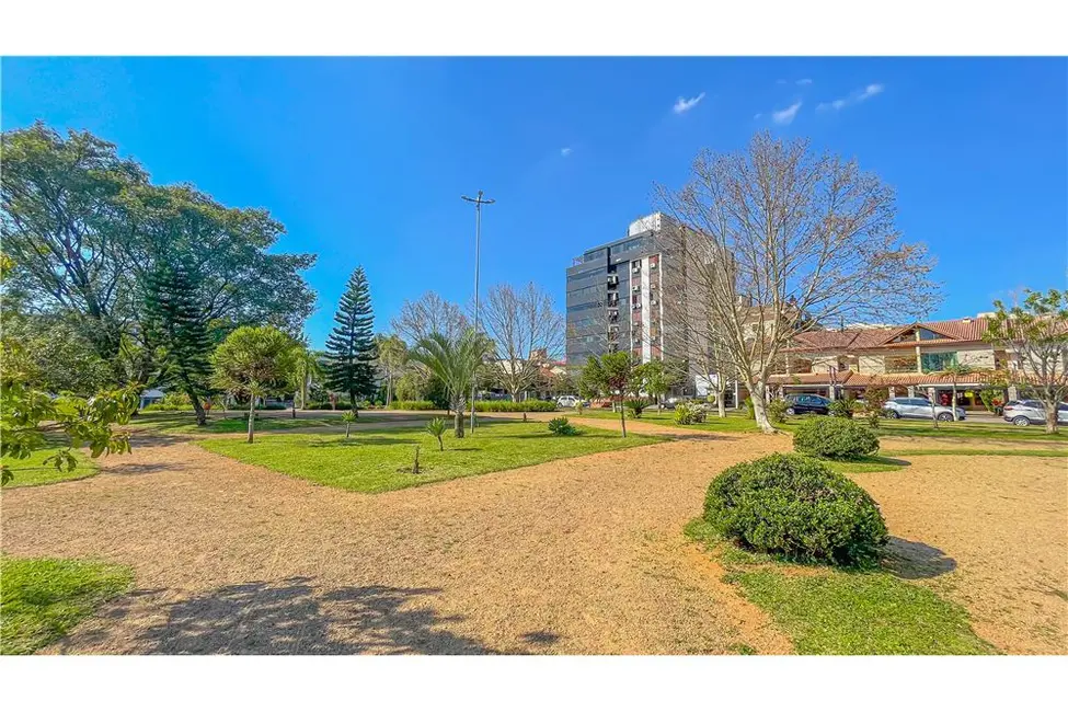 Foto 2 de Casa com 3 quartos à venda, 255m2 em Jardim Itu, Porto Alegre - RS