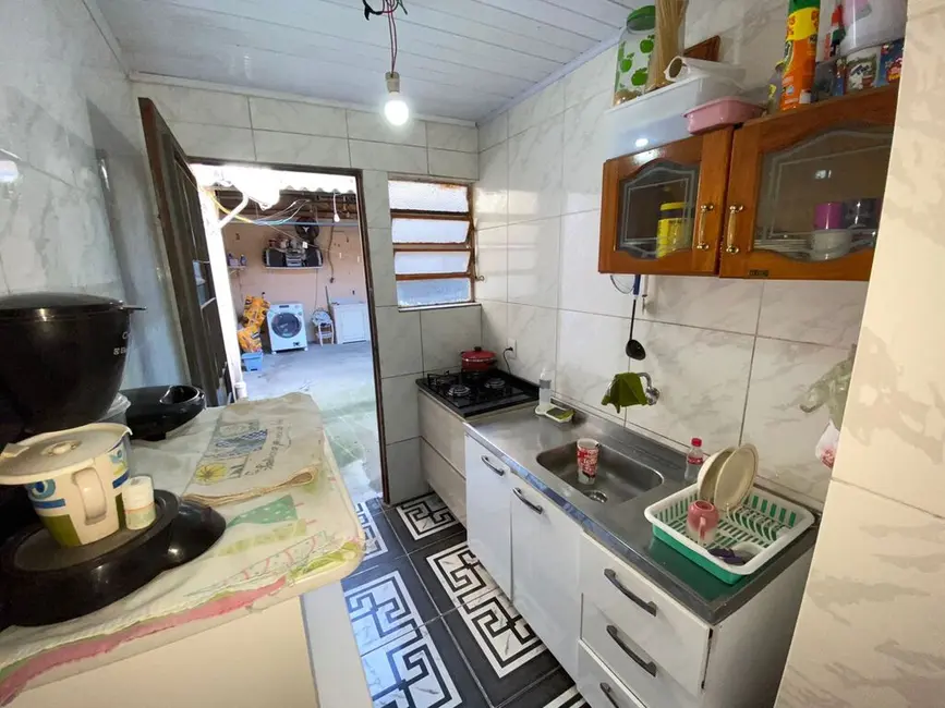 Casa com 2 quartos à venda, 60m2 em Costa e Silva, Porto Alegre - RS - imagem 3 Foto 3 de Casa com 2 quartos à venda, 60m2 em Costa e Silva, Porto Alegre - RS