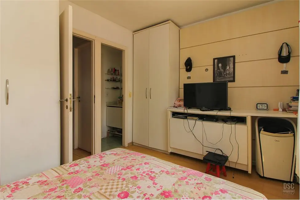 Foto 7 de Casa com 2 quartos à venda, 81m2 em Camaquã, Porto Alegre - RS