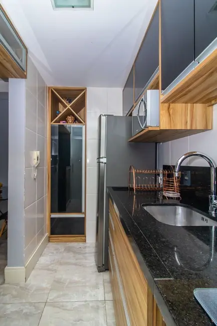 Foto 9 de Apartamento com 2 quartos à venda, 51m2 em São Sebastião, Porto Alegre - RS