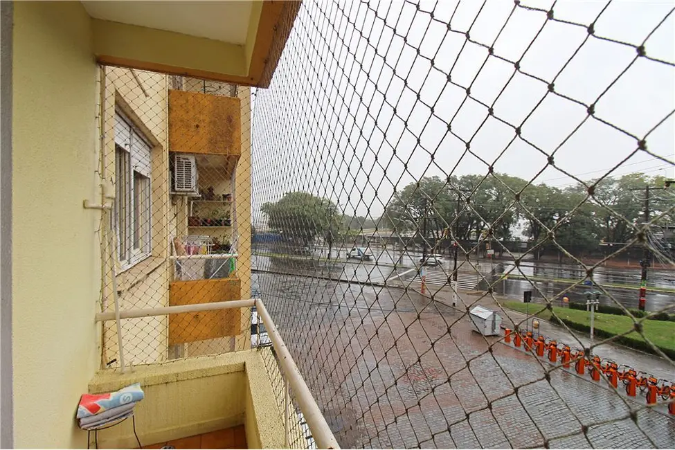Apartamento com 1 quarto à venda, 54m2 em Centro Histórico, Porto Alegre - RS - imagem 5 Foto 5 de Apartamento com 1 quarto à venda, 54m2 em Centro Histórico, Porto Alegre - RS