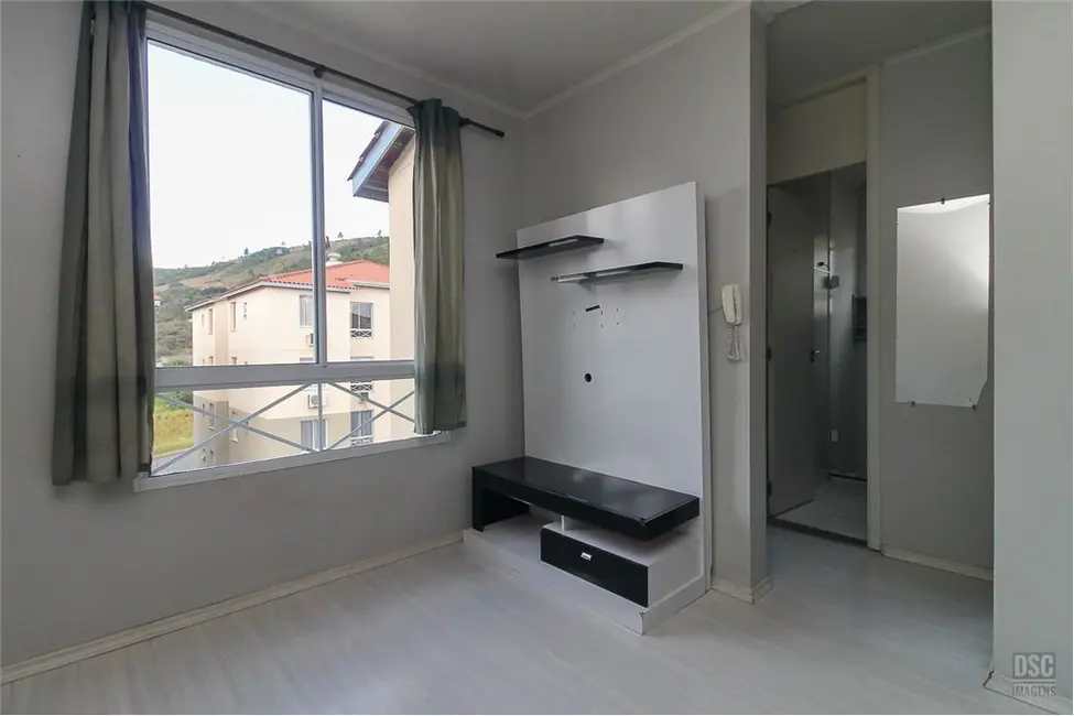 Foto 1 de Apartamento com 2 quartos à venda, 43m2 em Protásio Alves, Porto Alegre - RS