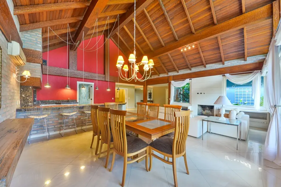 Casa com 3 quartos à venda, 400m2 em Ponta Grossa, Porto Alegre - RS - imagem 8 Foto 8 de Casa com 3 quartos à venda, 400m2 em Ponta Grossa, Porto Alegre - RS