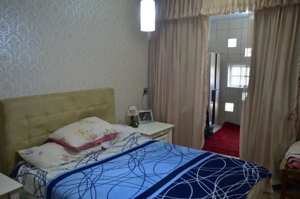 Casa com 3 quartos à venda, 113m2 em Harmonia, Canoas - RS - imagem 7 Foto 7 de Casa com 3 quartos à venda, 113m2 em Harmonia, Canoas - RS