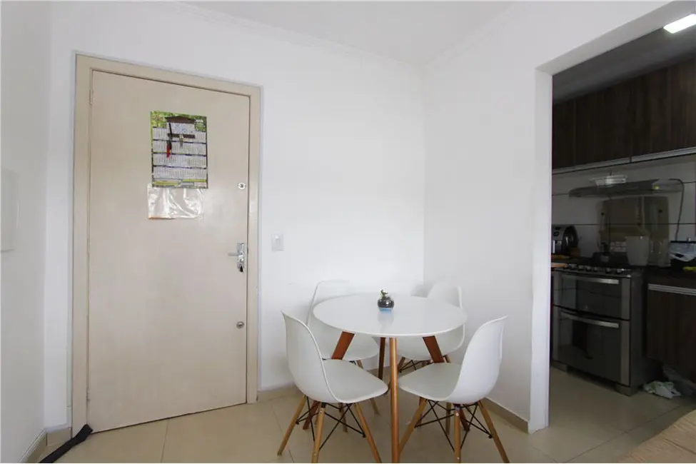 Apartamento com 1 quarto à venda, 32m2 em Santo Antônio, Porto Alegre - RS - imagem 5 Foto 5 de Apartamento com 1 quarto à venda, 32m2 em Santo Antônio, Porto Alegre - RS