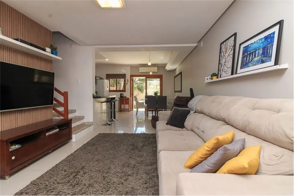 Casa com 3 quartos à venda, 131m2 em Espírito Santo, Porto Alegre - RS - imagem 7 Foto 7 de Casa com 3 quartos à venda, 131m2 em Espírito Santo, Porto Alegre - RS