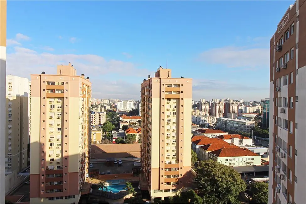 Foto 6 de Apartamento com 1 quarto à venda, 68m2 em Vila Ipiranga, Porto Alegre - RS