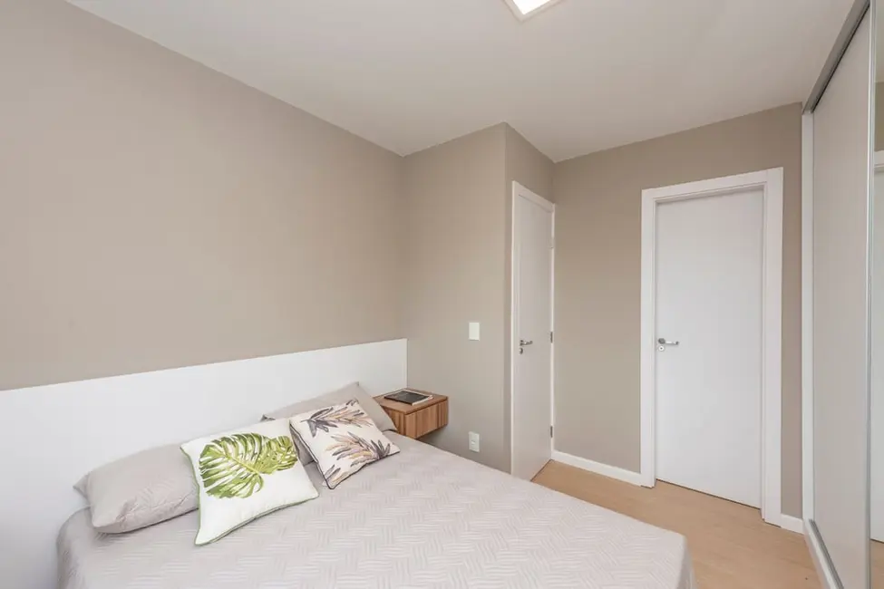 Apartamento com 3 quartos à venda, 65m2 em Petrópolis, Porto Alegre - RS - imagem 9 Foto 9 de Apartamento com 3 quartos à venda, 65m2 em Petrópolis, Porto Alegre - RS