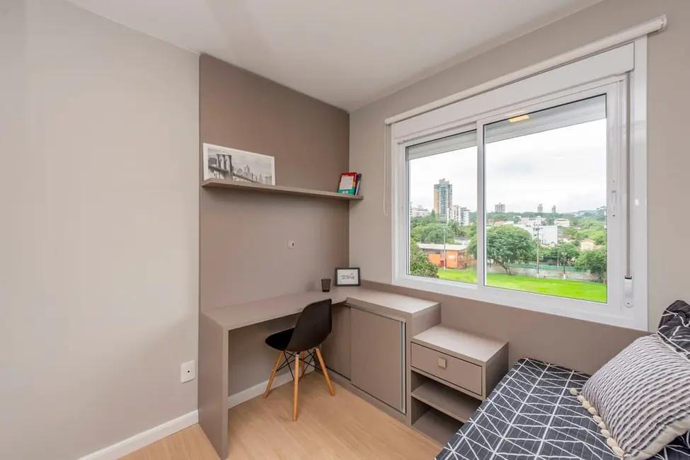 Apartamento com 3 quartos à venda, 65m2 em Petrópolis, Porto Alegre - RS - imagem 7 Foto 7 de Apartamento com 3 quartos à venda, 65m2 em Petrópolis, Porto Alegre - RS