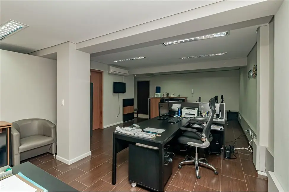 Foto 7 de Sala Comercial à venda, 64m2 em São João, Porto Alegre - RS