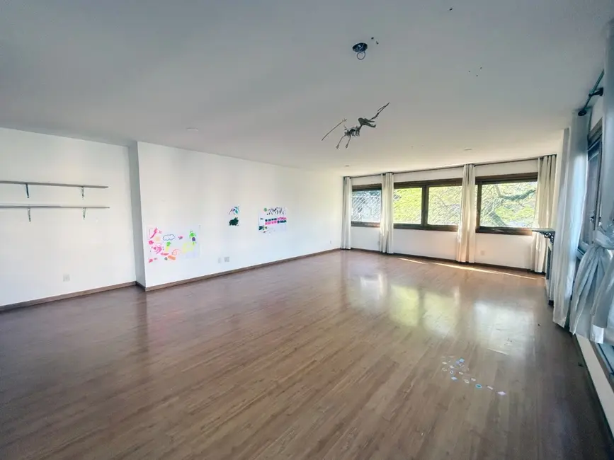 Foto 3 de Apartamento com 3 quartos à venda, 145m2 em Auxiliadora, Porto Alegre - RS