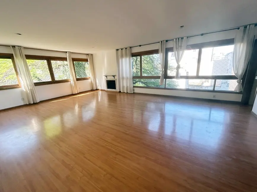 Foto 4 de Apartamento com 3 quartos à venda, 145m2 em Auxiliadora, Porto Alegre - RS