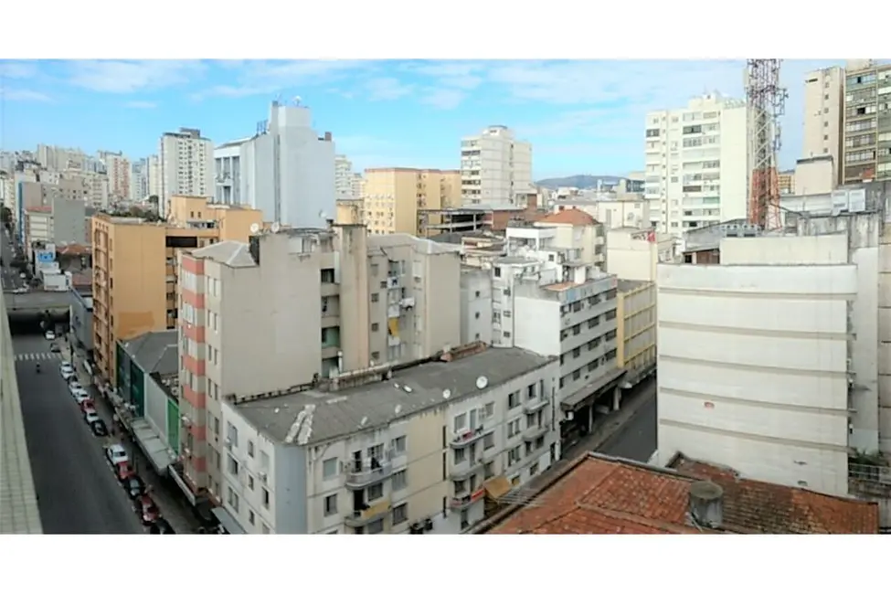 Apartamento com 1 quarto à venda, 40m2 em Centro Histórico, Porto Alegre - RS - imagem 2 Foto 2 de Apartamento com 1 quarto à venda, 40m2 em Centro Histórico, Porto Alegre - RS
