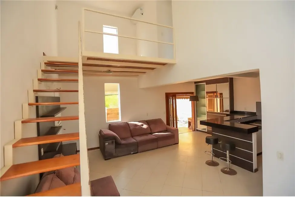 Casa com 2 quartos à venda, 8758m2 em São Lucas, Viamao - RS - imagem 5 Foto 5 de Casa com 2 quartos à venda, 8758m2 em São Lucas, Viamao - RS