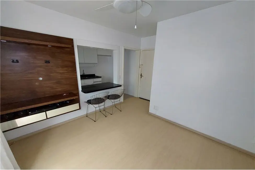 Foto 4 de Apartamento com 2 quartos à venda, 45m2 em Camaquã, Porto Alegre - RS