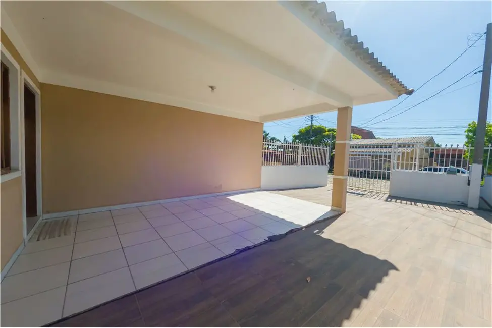 Foto 6 de Casa com 2 quartos à venda, 65m2 em Tramandai - RS