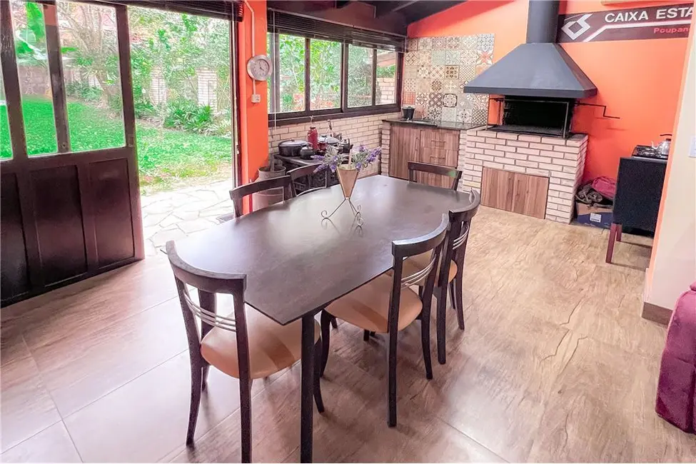 Foto 9 de Casa com 4 quartos à venda, 210m2 em São Lucas, Viamao - RS