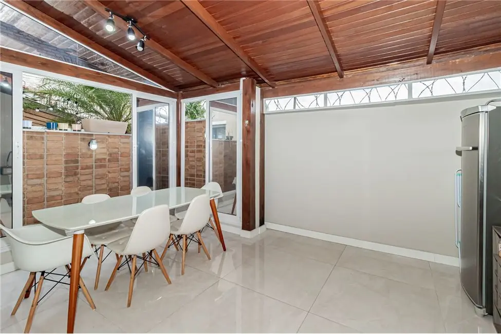 Foto 6 de Casa com 3 quartos à venda, 144m2 em Sarandi, Porto Alegre - RS