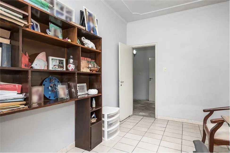 Casa com 7 quartos à venda, 425m2 em Jardim Itu, Porto Alegre - RS - imagem 8 Foto 8 de Casa com 7 quartos à venda, 425m2 em Jardim Itu, Porto Alegre - RS