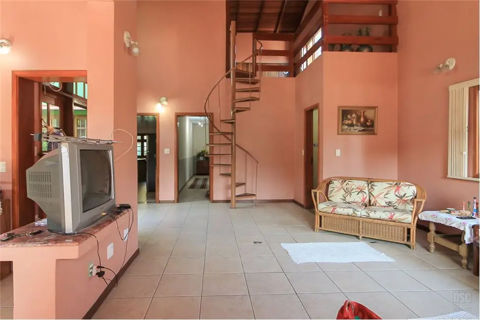 Casa com 2 quartos à venda, 204m2 em Ipanema, Porto Alegre - RS - imagem 4 Foto 4 de Casa com 2 quartos à venda, 204m2 em Ipanema, Porto Alegre - RS