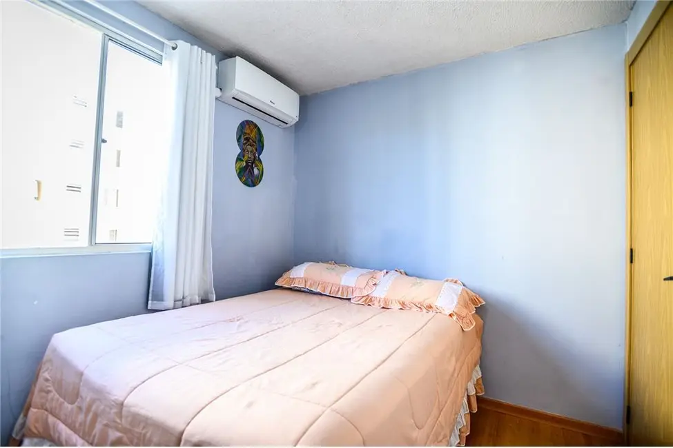 Apartamento com 2 quartos à venda, 38m2 em Jardim Leopoldina, Porto Alegre - RS - imagem 3 Foto 3 de Apartamento com 2 quartos à venda, 38m2 em Jardim Leopoldina, Porto Alegre - RS