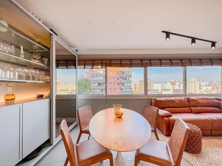Apartamento com 2 quartos à venda, 79m2 em Bela Vista, Porto Alegre - RS - imagem 3 Foto 3 de Apartamento com 2 quartos à venda, 79m2 em Bela Vista, Porto Alegre - RS