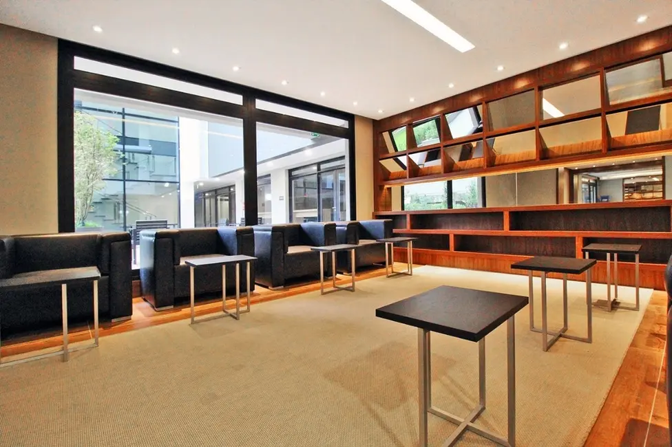 Apartamento com 1 quarto à venda, 87m2 em Porto Alegre - RS - imagem 5 Foto 5 de Apartamento com 1 quarto à venda, 87m2 em Porto Alegre - RS