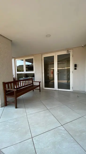 Apartamento com 2 quartos à venda, 69m2 em Santo Antônio, Porto Alegre - RS - imagem 7 Foto 7 de Apartamento com 2 quartos à venda, 69m2 em Santo Antônio, Porto Alegre - RS