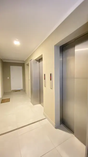 Foto 2 de Apartamento com 3 quartos à venda, 85m2 em Santo Antônio, Porto Alegre - RS