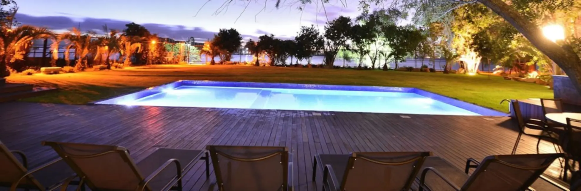 Casa com 3 quartos à venda, 685m2 em Tristeza, Porto Alegre - RS - imagem 3 Foto 3 de Casa com 3 quartos à venda, 685m2 em Tristeza, Porto Alegre - RS