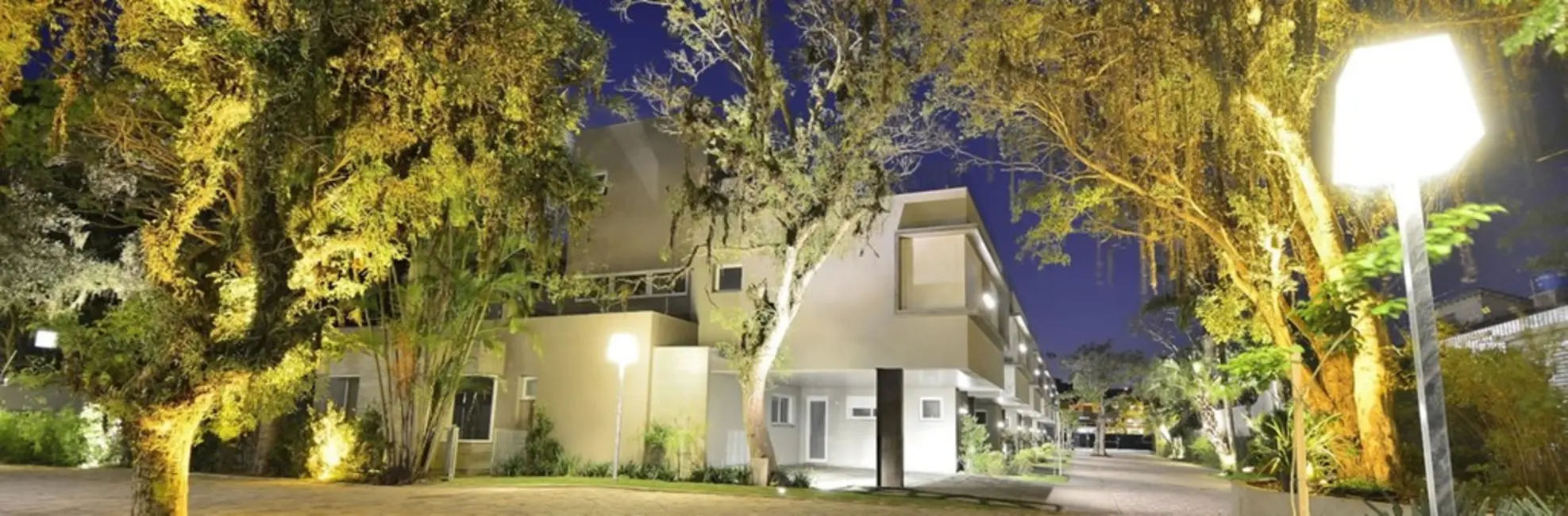 Casa com 3 quartos à venda, 685m2 em Tristeza, Porto Alegre - RS - imagem 8 Foto 8 de Casa com 3 quartos à venda, 685m2 em Tristeza, Porto Alegre - RS