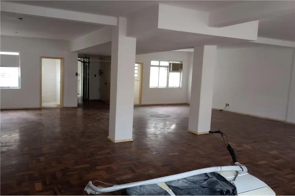 Foto 4 de Sala Comercial à venda, 84m2 em Centro Histórico, Porto Alegre - RS