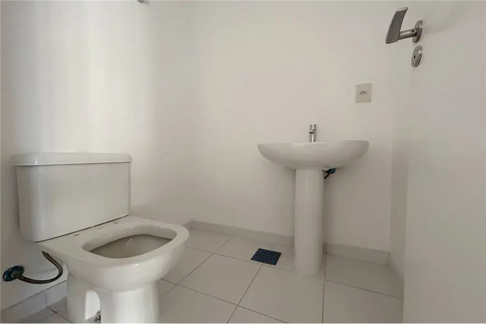Sala Comercial à venda, 35m2 em Jardim Botânico, Porto Alegre - RS - imagem 4 Foto 4 de Sala Comercial à venda, 35m2 em Jardim Botânico, Porto Alegre - RS
