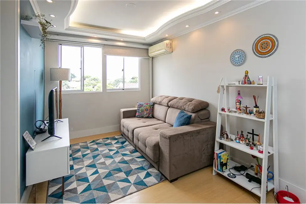 Foto 4 de Apartamento com 3 quartos à venda, 55m2 em Sarandi, Porto Alegre - RS