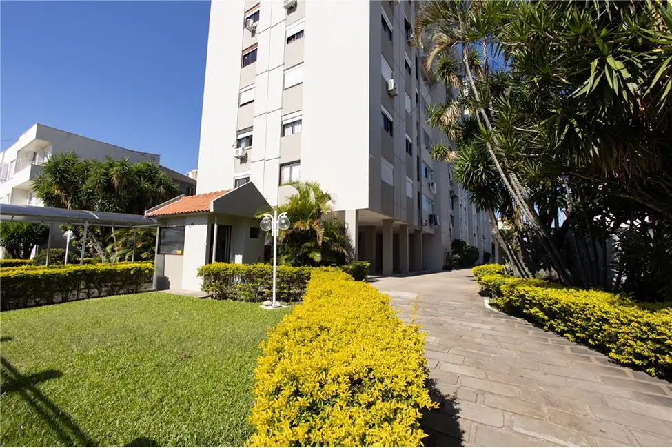 Foto 3 de Apartamento com 2 quartos à venda, 70m2 em São João, Porto Alegre - RS