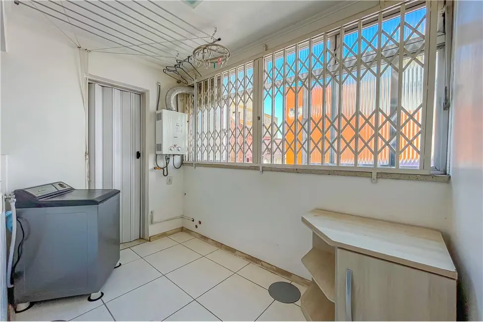 Foto 6 de Apartamento com 3 quartos à venda, 96m2 em São Geraldo, Porto Alegre - RS