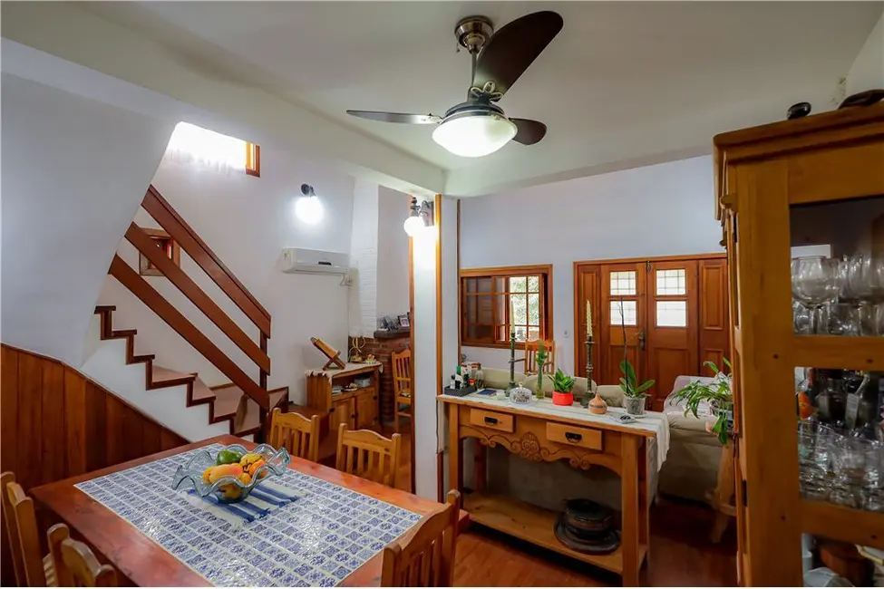 Casa com 4 quartos à venda, 286m2 em São Lucas, Viamao - RS - imagem 4 Foto 4 de Casa com 4 quartos à venda, 286m2 em São Lucas, Viamao - RS